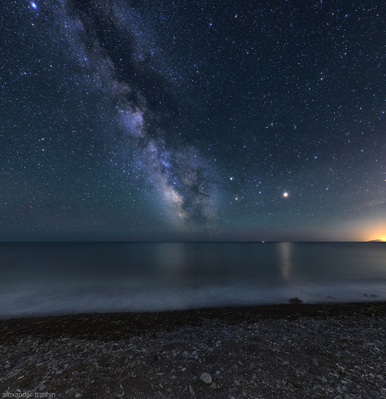 Звездное море существует. Тарханкут Млечный путь. Млечный путь из Крыма. Ночное небо. Море и звезды.